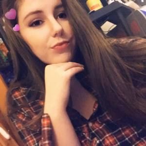 Meet your Posher, Carrie